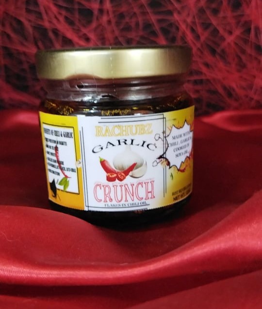 Rachubz Chili Garlic 120g - Crunchy Garlic Flakes image