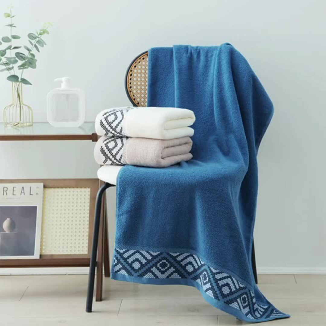 Premium Cotton Bath Towel BIG SIZE Water Absorbent and Quick Drying for Adults Unisex 140x70cm image